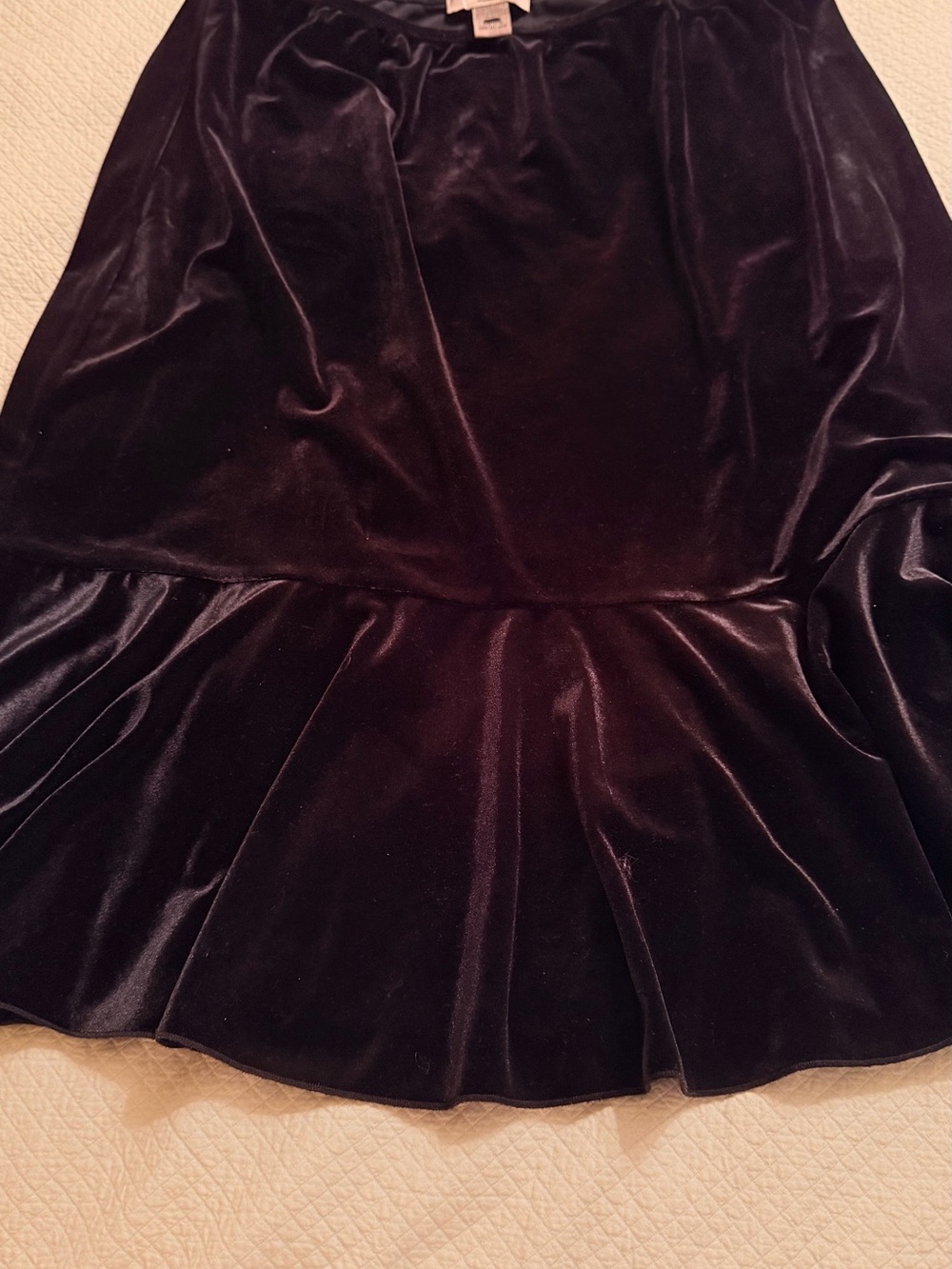 Velvet Ruffle Hem Women’s skirt - Black
